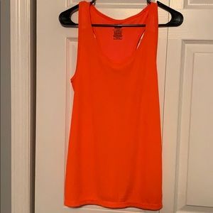 Orange tanktop